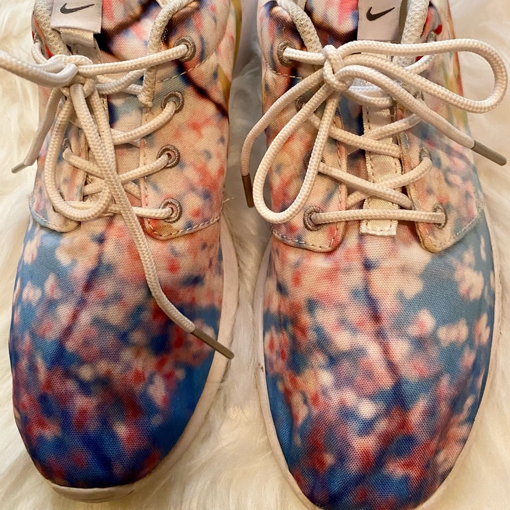 Nike Roshe One Cherry Blossom